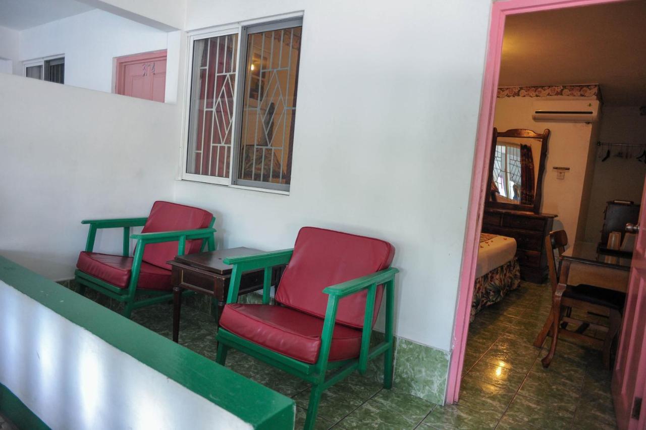 Glorianna Hotel Μοντέγκο Μπέυ Εξωτερικό φωτογραφία